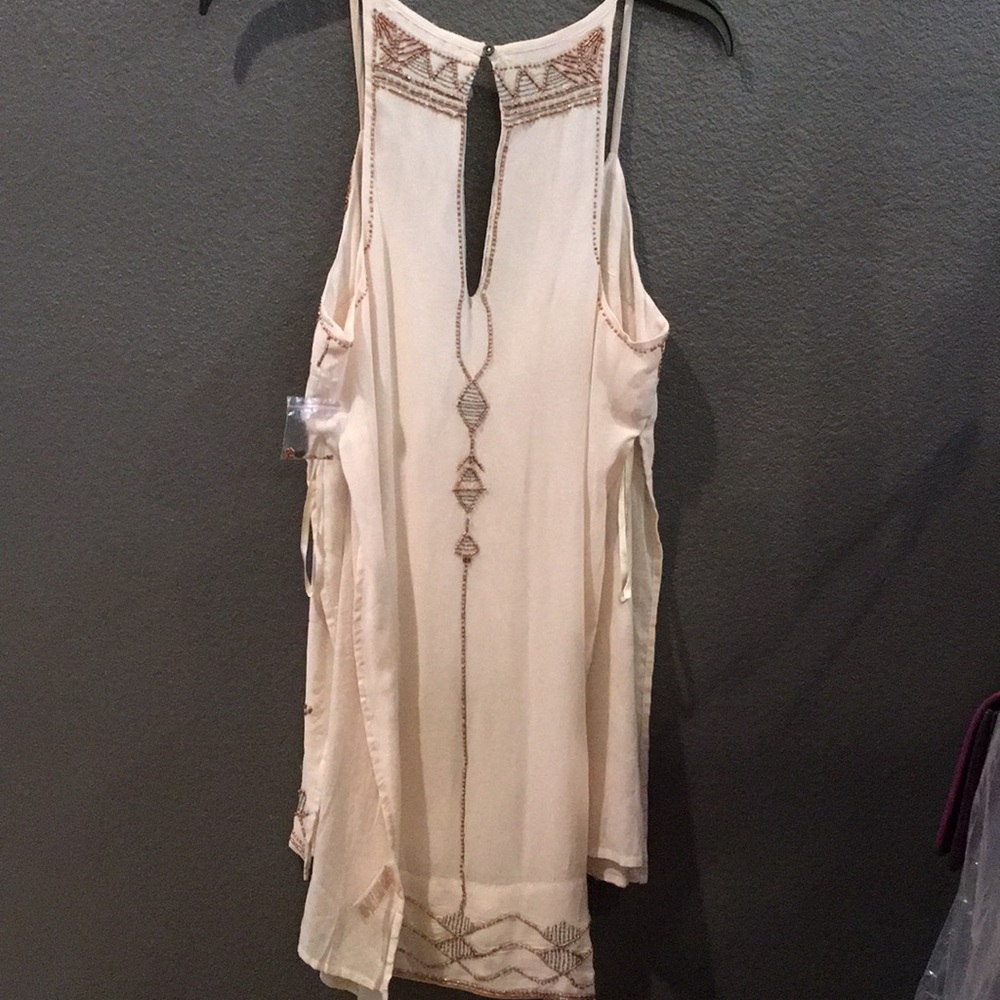 New Free people embellished v neck tunic - Picture 4 of 6
